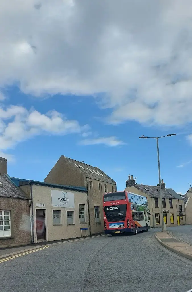 A Tang Chinese & European Carry Out Meals_Macduff_slider_image_3