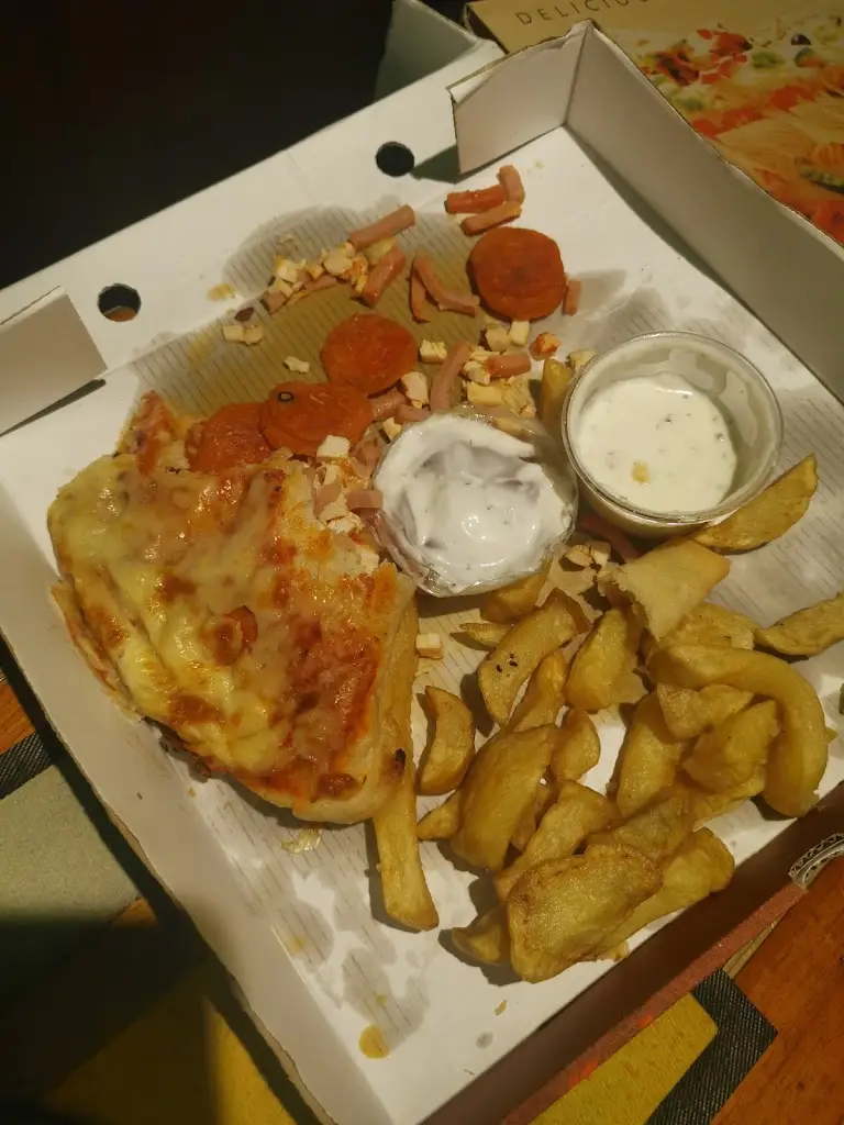 Zaika_Mossblown_slider_image_2