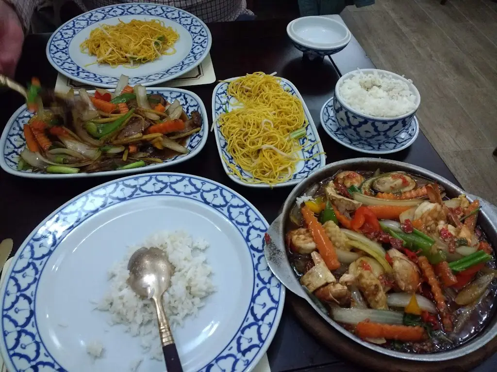 Siam Cuisine_Monifieth_slider_image_3