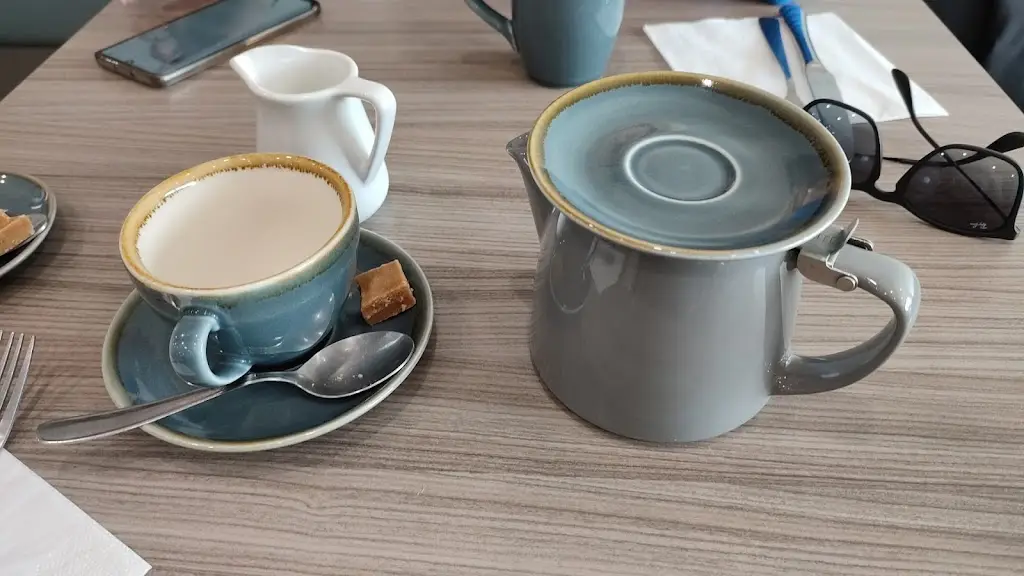 Cafe Zanre_Mintlaw_slider_image_3