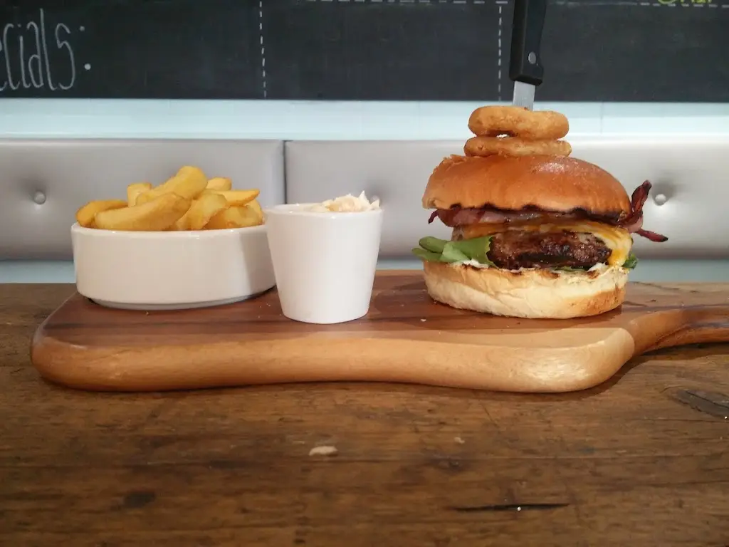 Menu_The Silver Larch_Moodiesburn_image_3