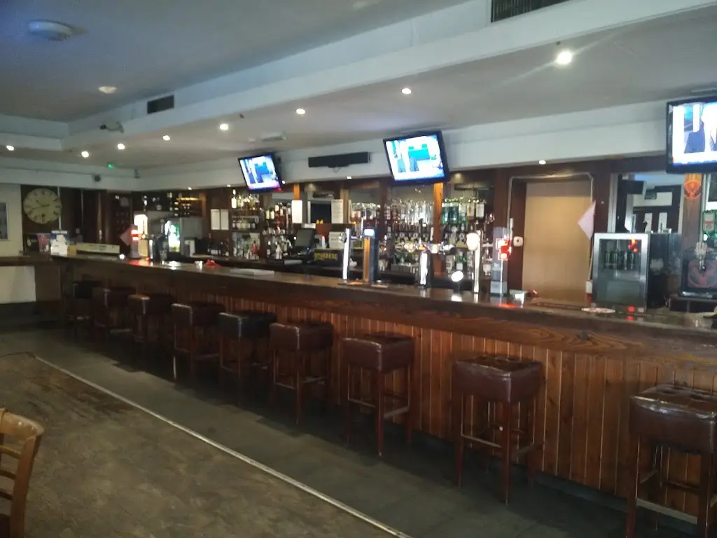 The Silver Larch_Moodiesburn_slider_image_3