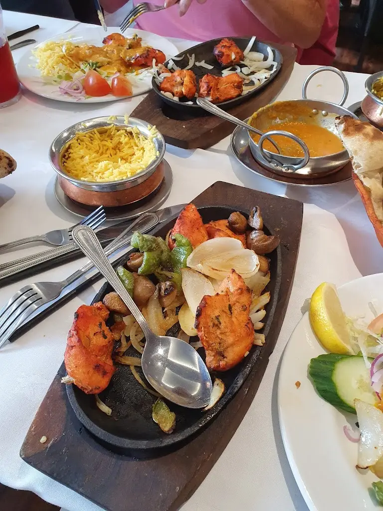 Menu_Dalshannon Farm Indian Restaurant _Moodiesburn_image_3