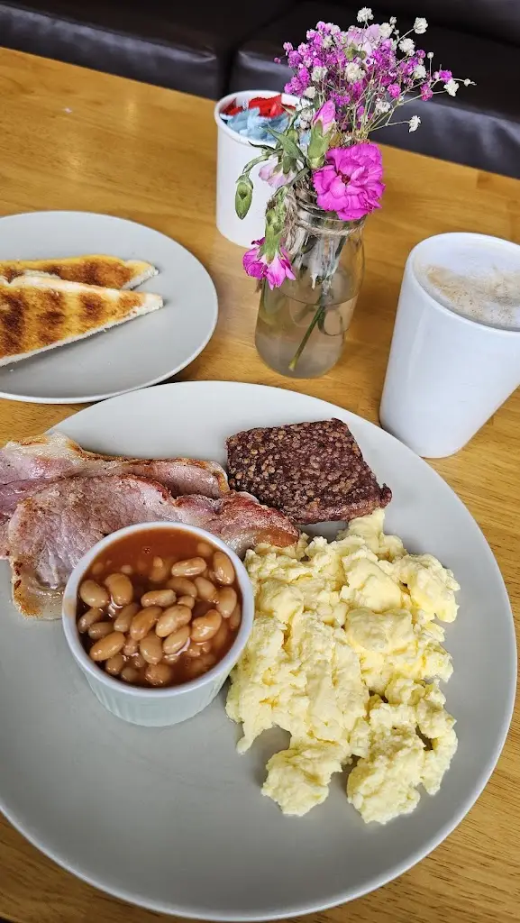 The Coffee House_Moodiesburn_slider_image_2