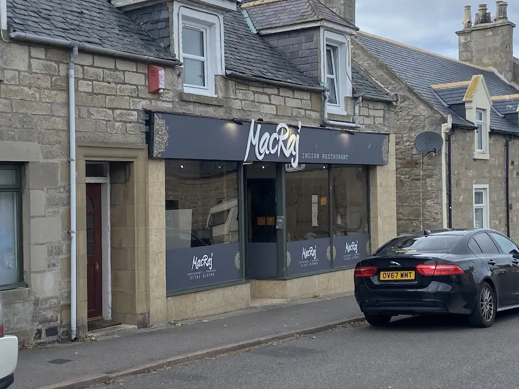 Martin_Macraj Indian Restaurant & Takeaway_Lossiemouth_reseña