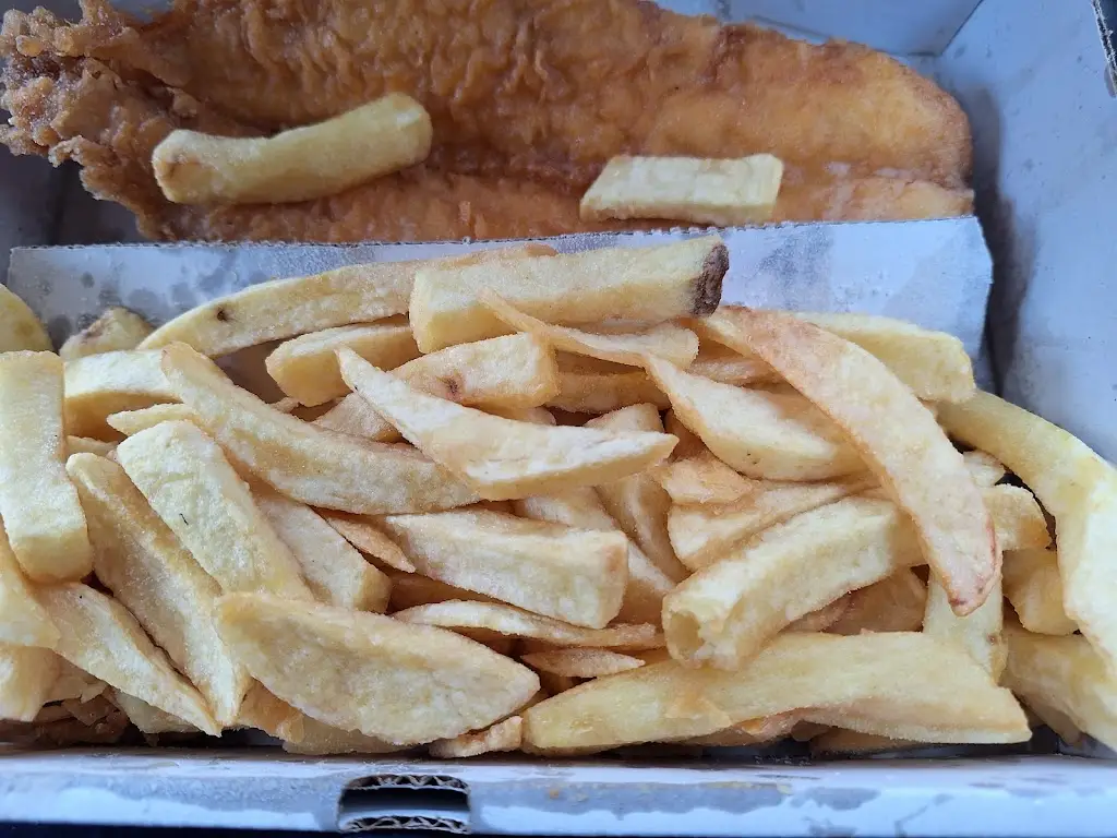 Ryan Wark_The Galley Fish & Chip Shop_Lossiemouth_review