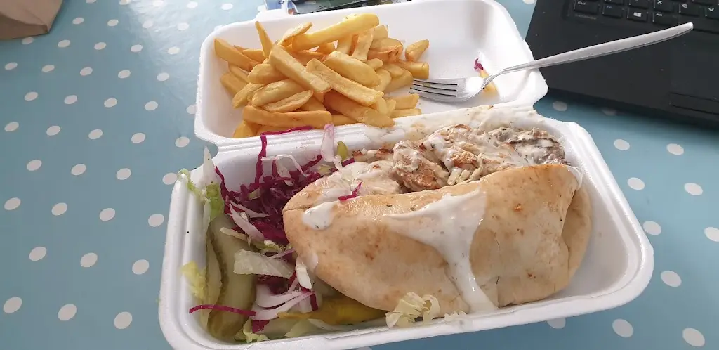 Mathew Waugh_Mario's_Lossiemouth_review