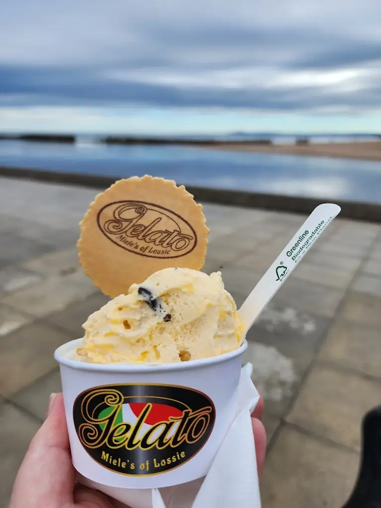 Amy Hird_Miele's of Lossie_Lossiemouth_review