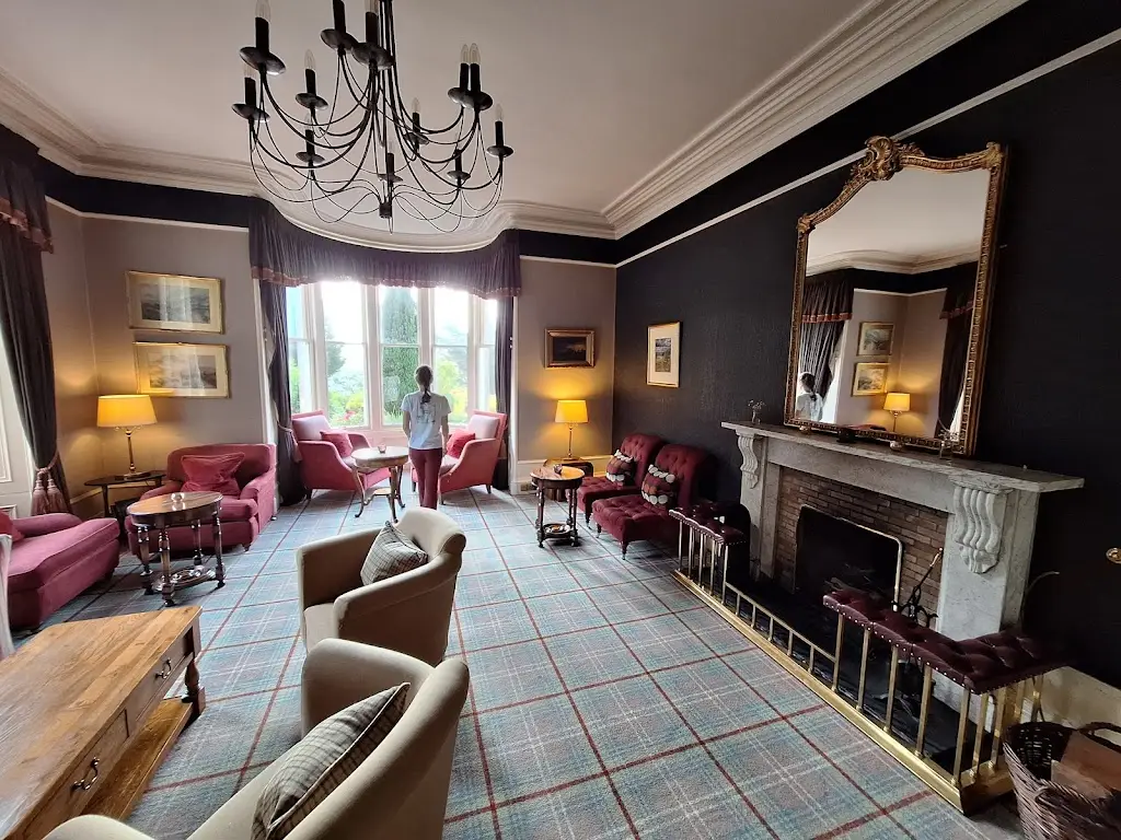 Tibo Quinteyn_Loch Ness Country House Hotel_Muir of Ord_review