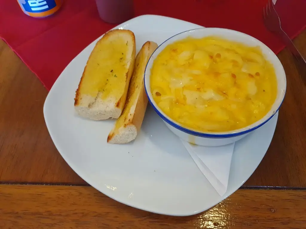 Adam_The Pad_Neilston_review