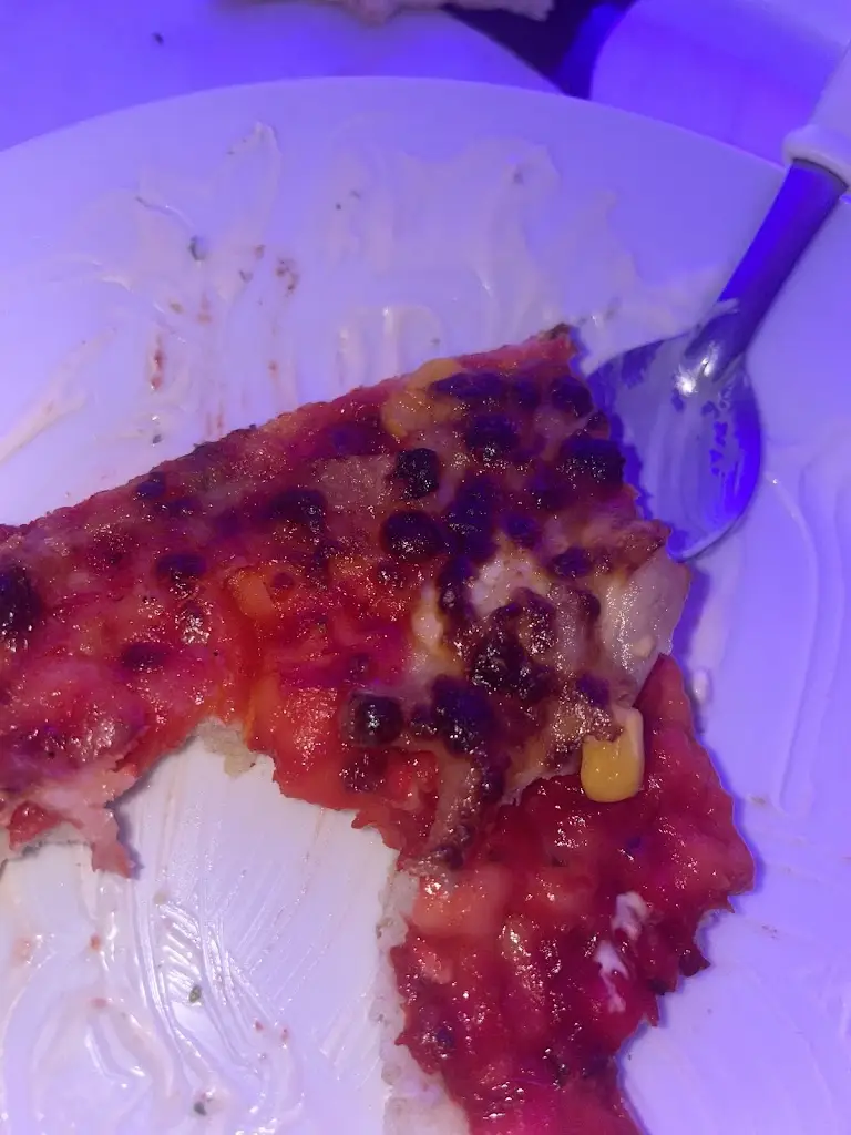 N P_Glasgow Flames Takeaway_Neilston_review