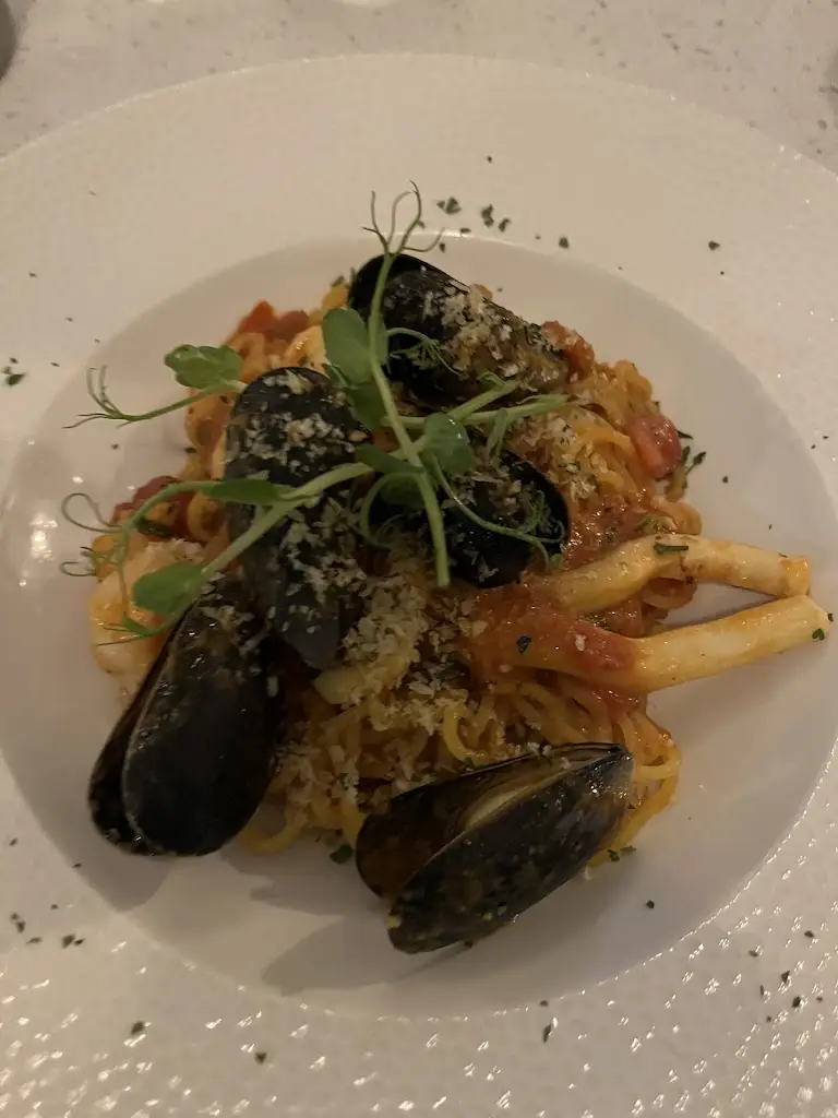 Menu_Galo’s Kitchen, Bingley_Bingley_image_8