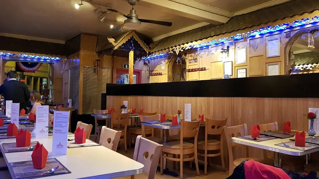 Lanna Thai_Musselburgh_slider_image_1