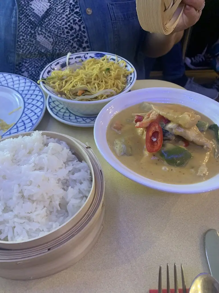 Lanna Thai_Musselburgh_slider_image_3