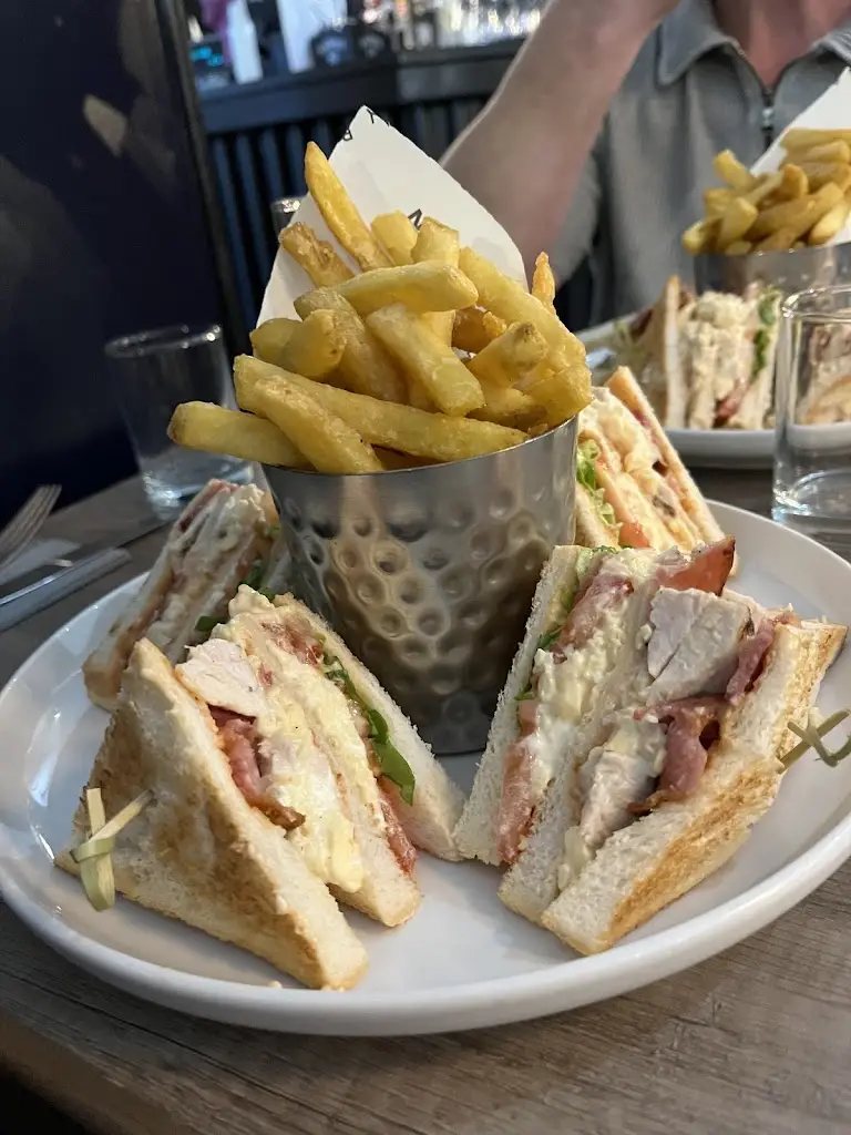 Carol Angus_Newmachar Hotel_Newmacher_review