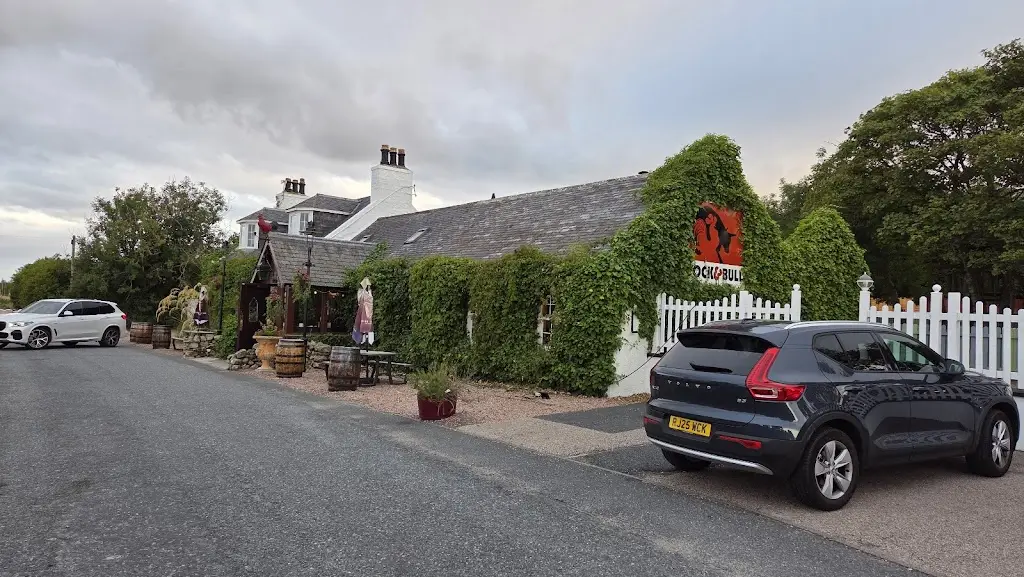 G Morris_The Cock & Bull_Newmacher_review