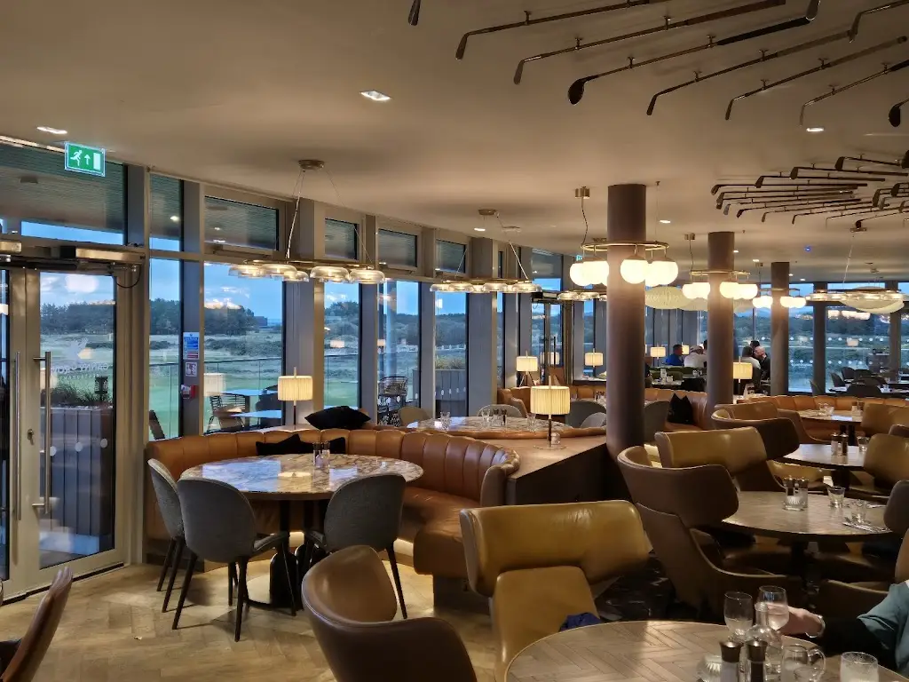 The canny crow restaurant_North Ayrshire_slider_image_1