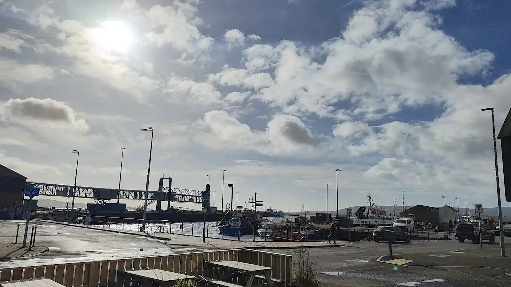 Al Mac_Ferry Inn Stromness_Orkney_review