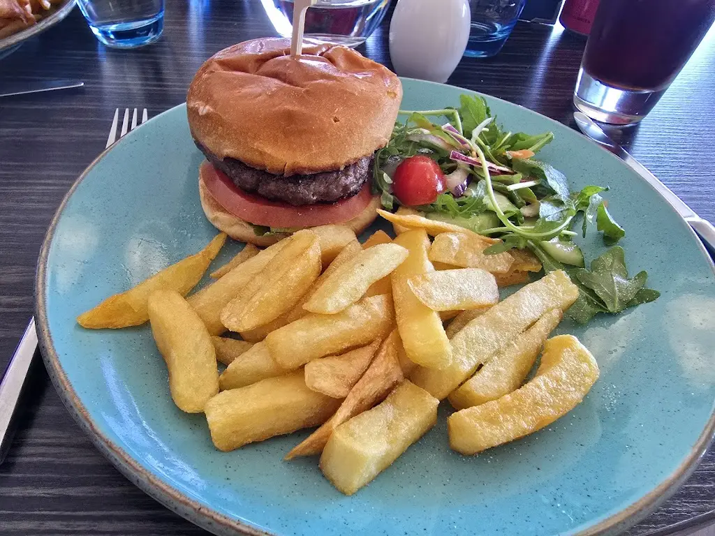 J Poynter_Sun Dancer, Bar and Restaurant_Nairn_review