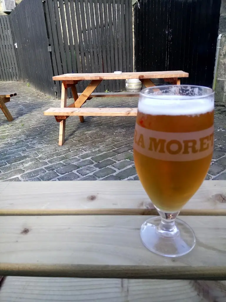 Menu_The Old White Horse Brasserie_Bingley_image_1