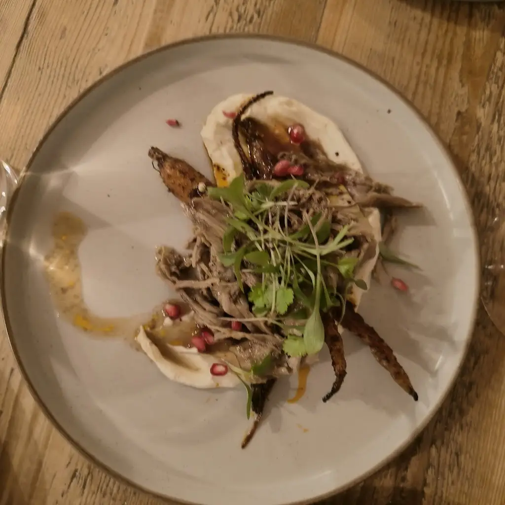 One One Two Wine Bar and Eatery_Nairn_slider_image_3