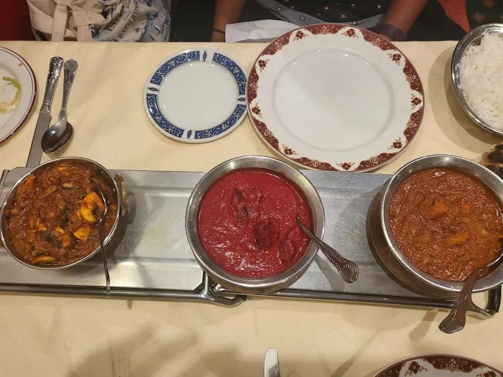 Candace L._Nairn Tandoori_Nairn_review