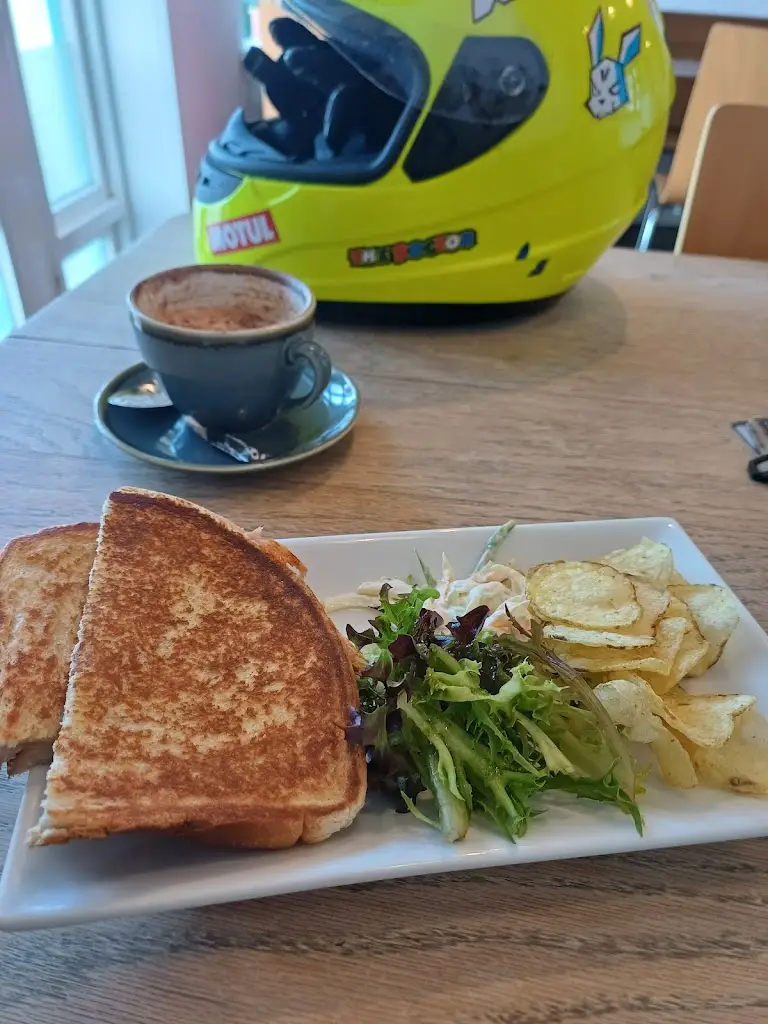 david joseph_Basil Harbour Café_Nairn_review