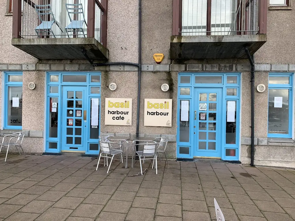 Basil Harbour Café restaurant in Nairn