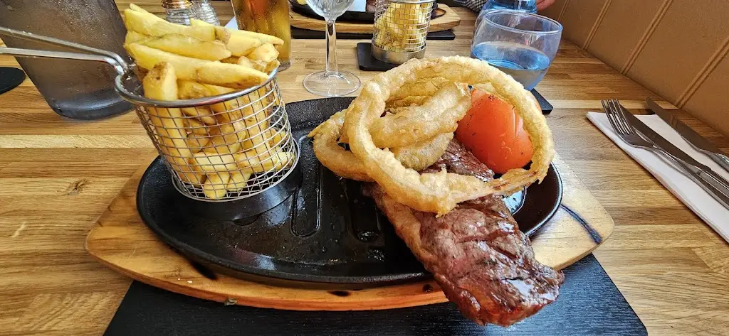 Nina Mackay_Havelock House Hotel_Nairn_review