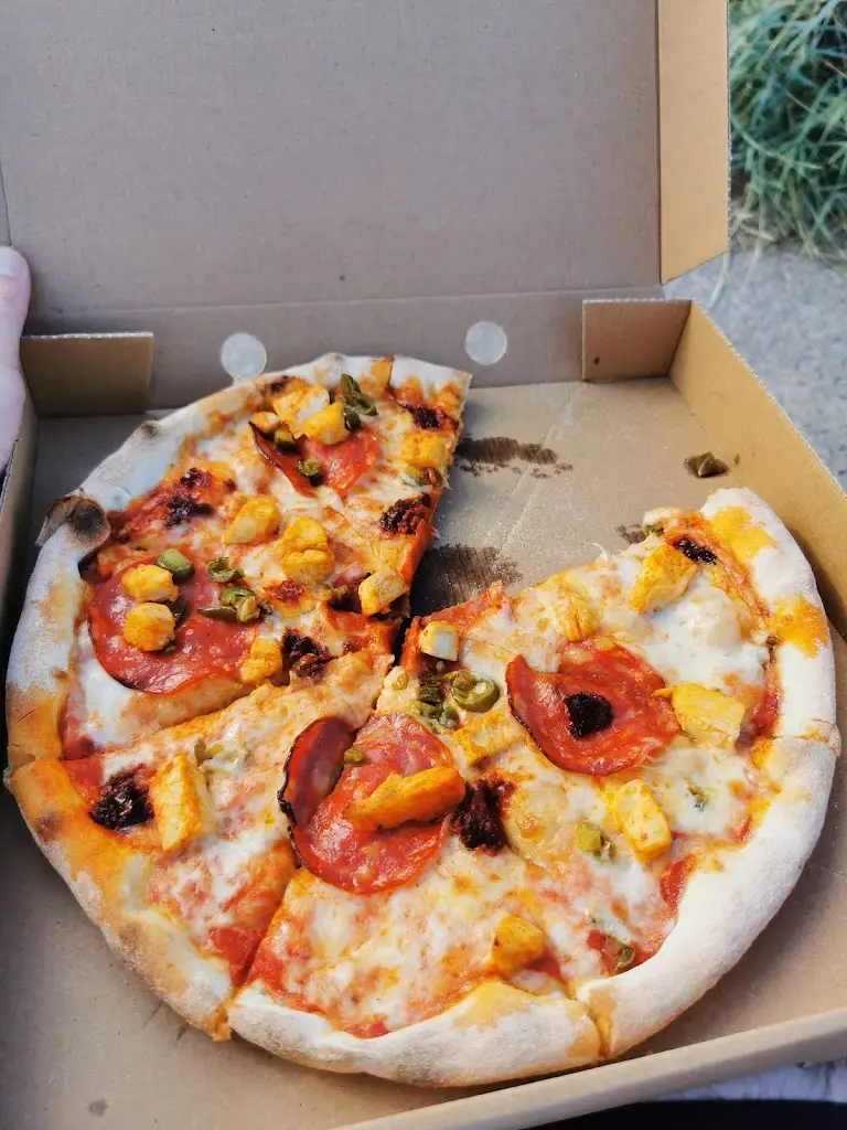 Menu_Real Pizza_Nairn_image_4