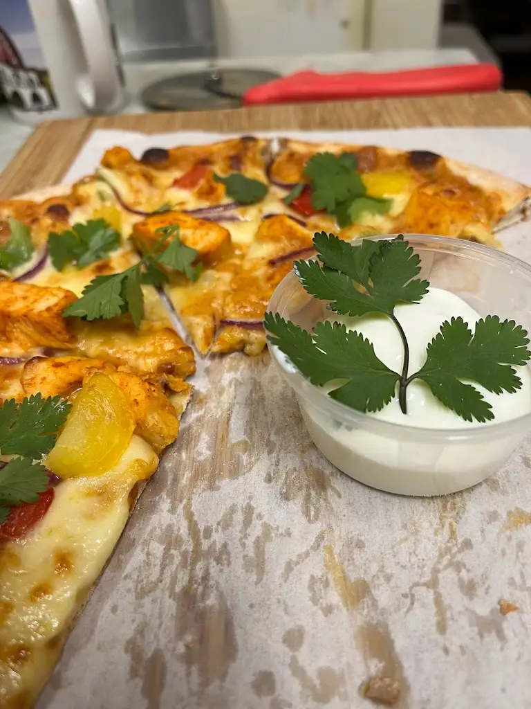 Real Pizza_Nairn_slider_image_2