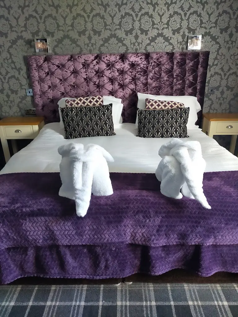 julie oliver_The Albert Inn_Nairn_review