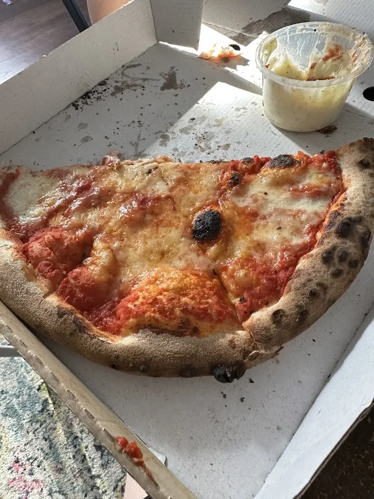 Menu_Franco's Fish & Chips Newmains_Newmains_image_2