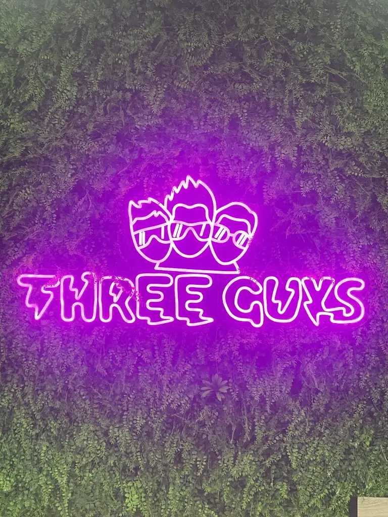 Three Guys Wishaw_Newmains_slider_image_3