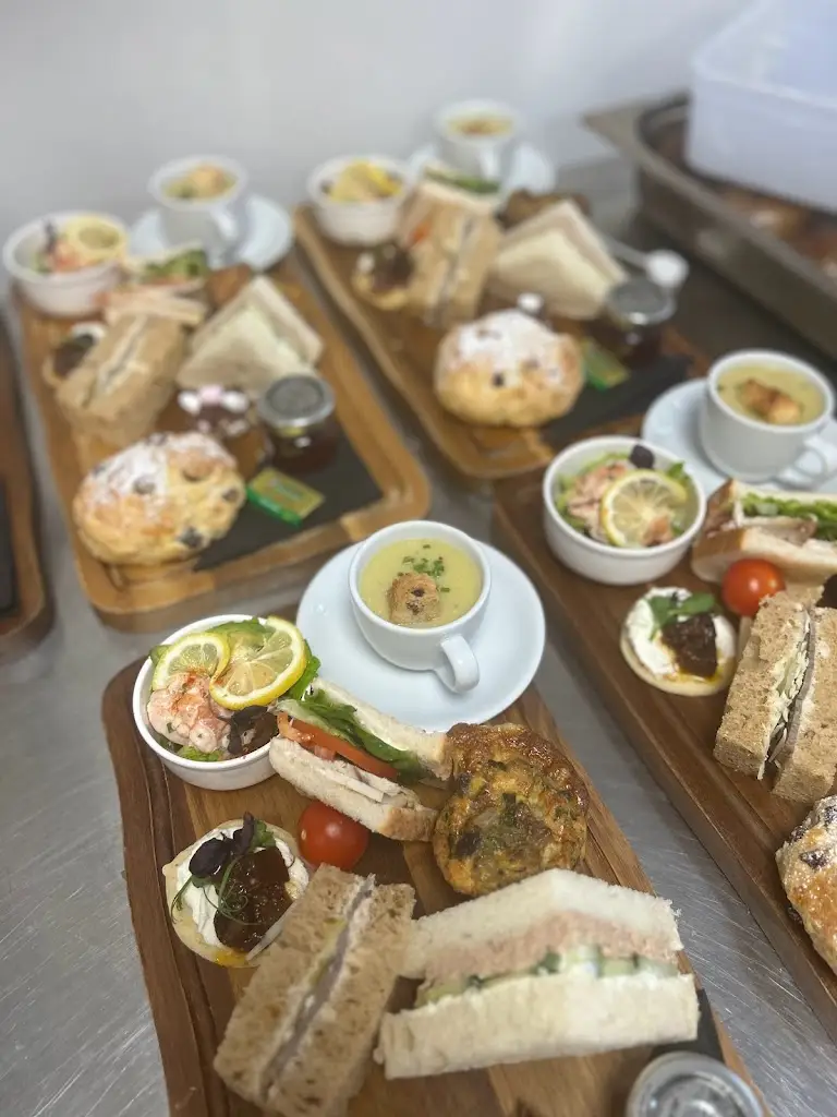 Menu_The Lounge_Bingley_image_2