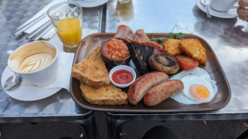 Menu_The Lounge_Bingley_image_3