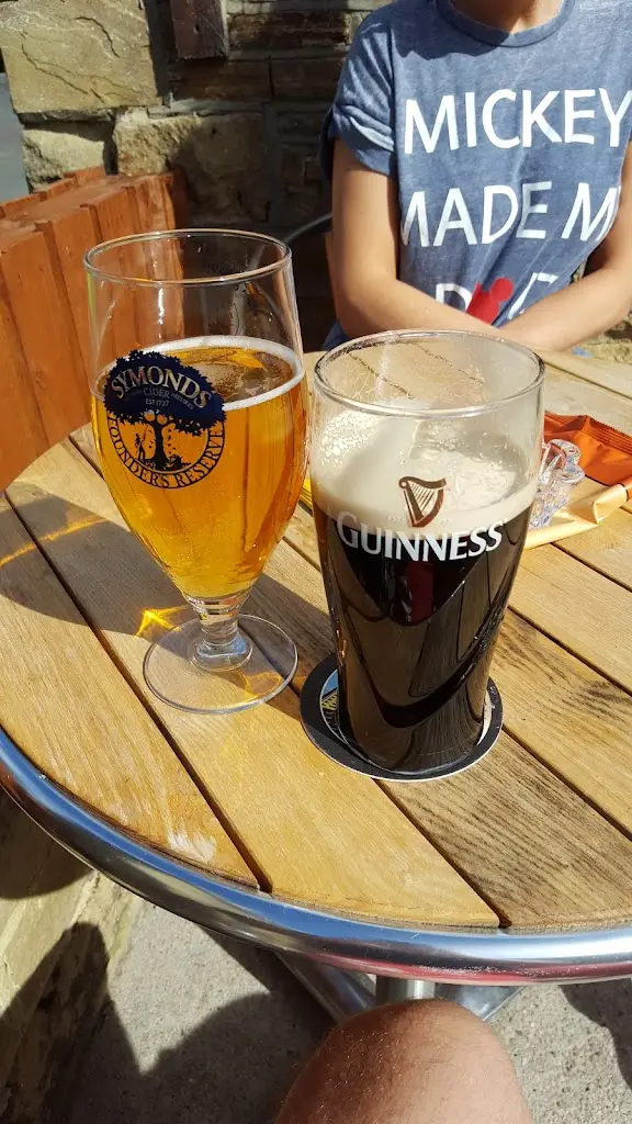 Menu_The Fishermans Inn_Bingley_image_6