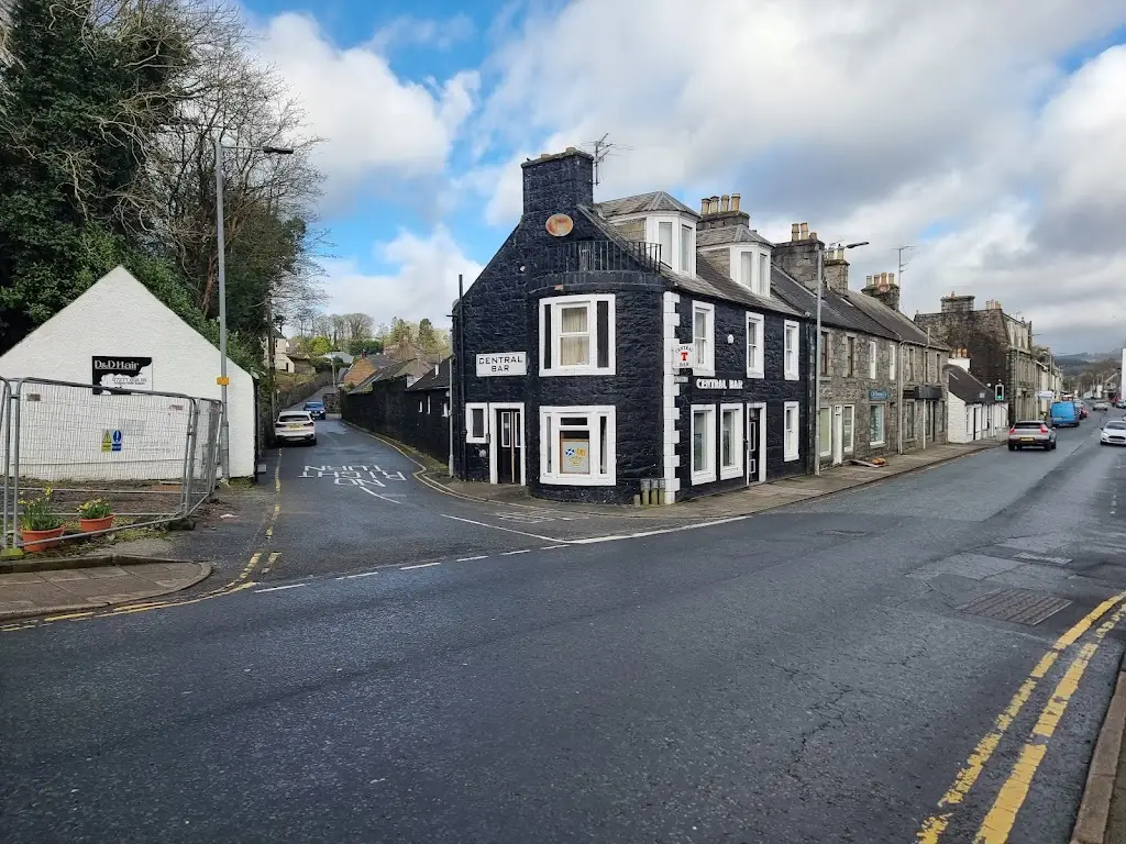 Central Bar_Newton Stewart_slider_image_2