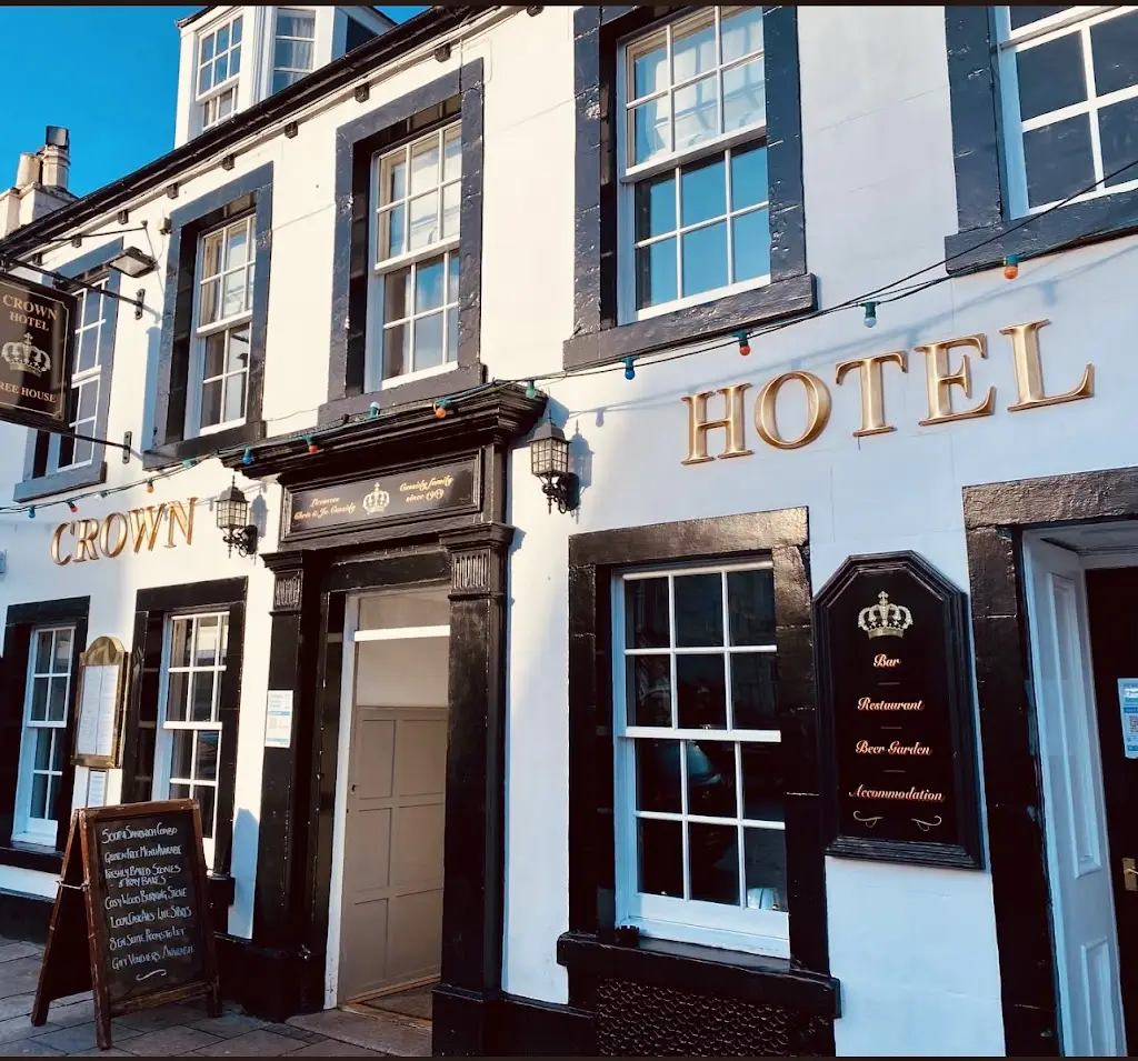 The Crown Hotel restaurant in Peebles