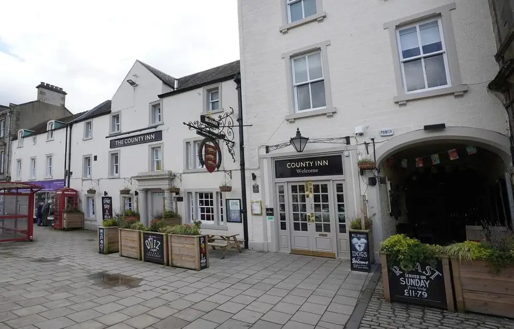 The County_Peebles_slider_image_2