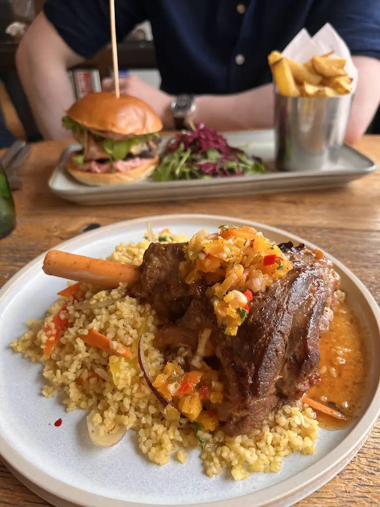 Ana Trébol_The Herringbone_North Berwick_review