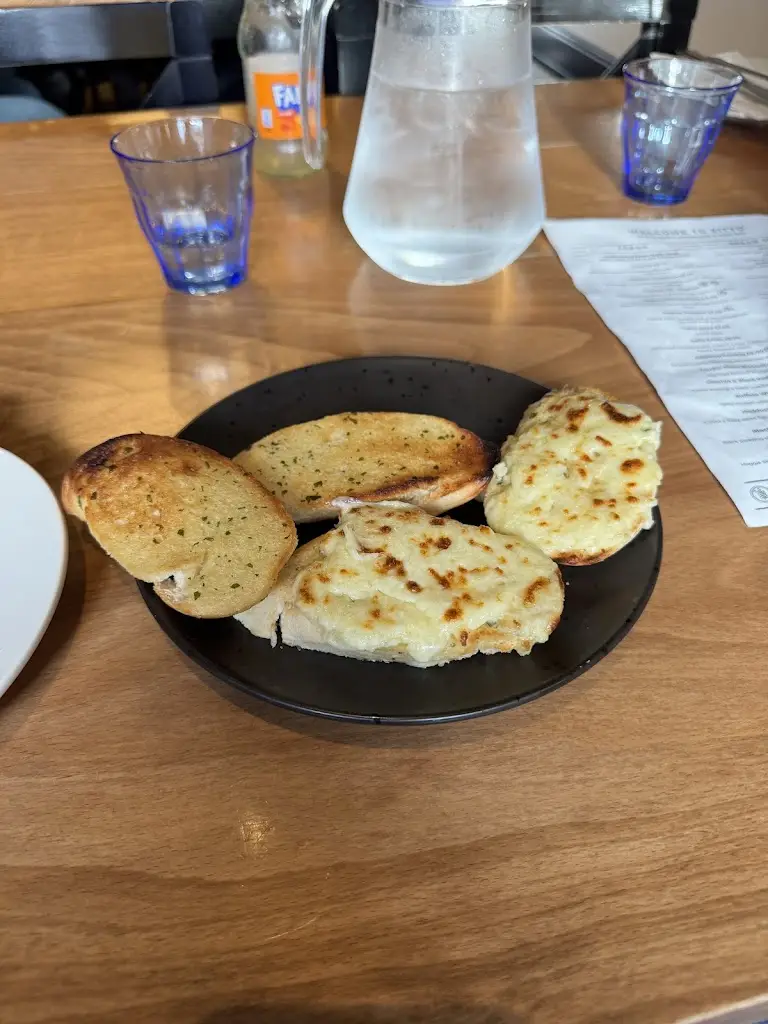 Roman Turney_Zitto Italian Winebar & Trattoria_North Berwick_review