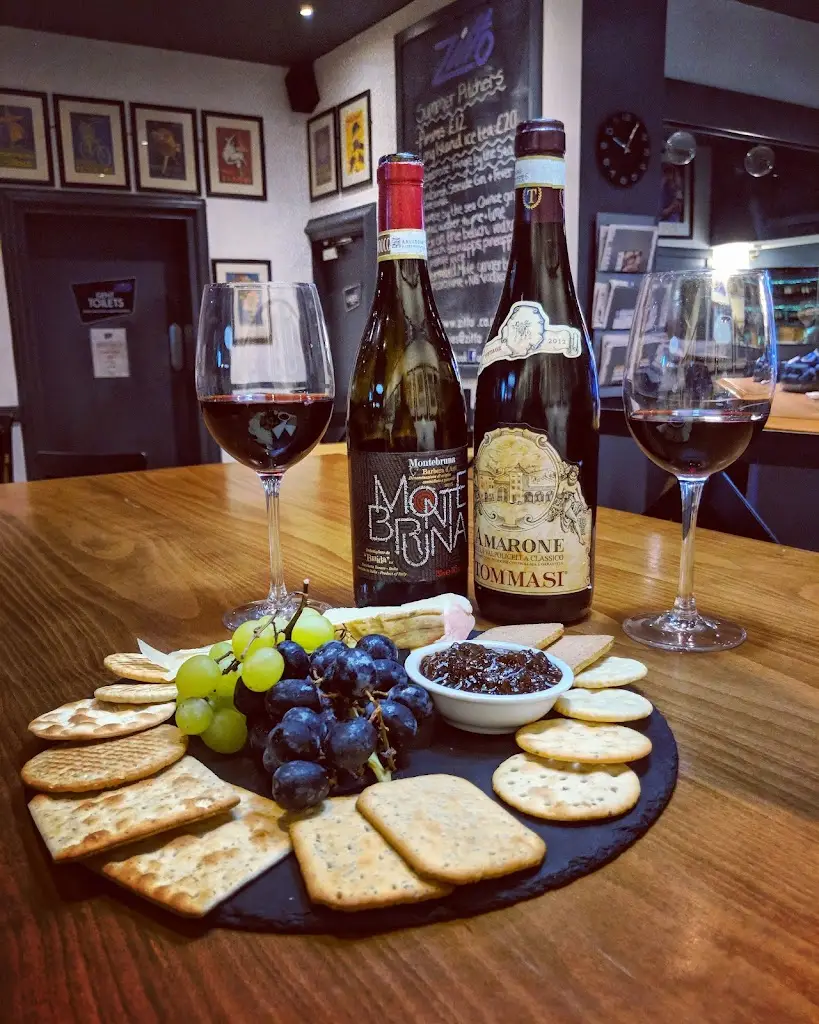 Zitto Italian Winebar & Trattoria_North Berwick_slider_image_2