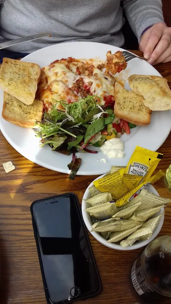 Menu_The Glen_Bingley_image_7