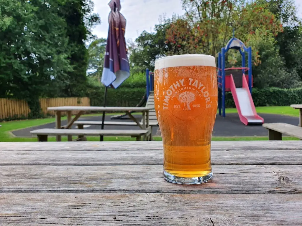 M Farrar_The Glen_Bingley_review