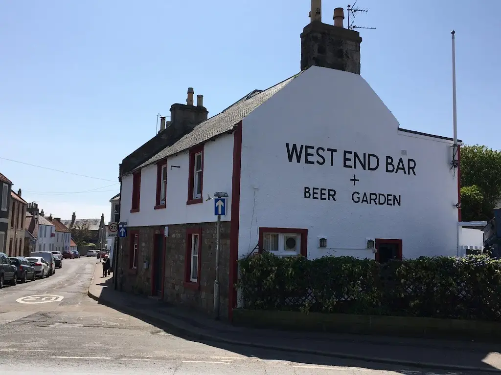 West End Bar_Pittenweem_slider_image_3
