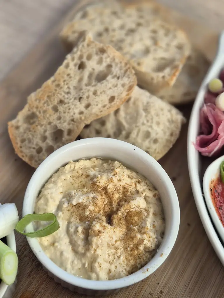 Menu_Caledonia Bistro_Port Bannatyne_image_3