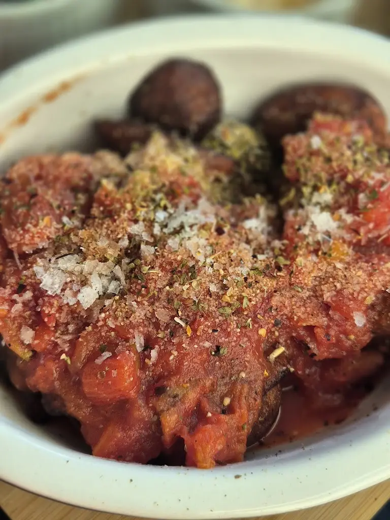 Laura F._Caledonia Bistro_Port Bannatyne_review