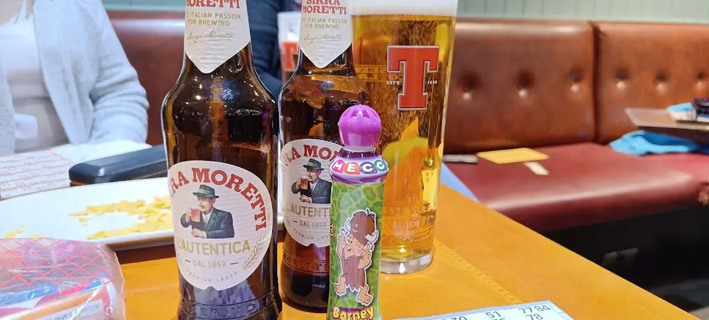 Quoiters Cafe Bar_Newtonhill_slider_image_3