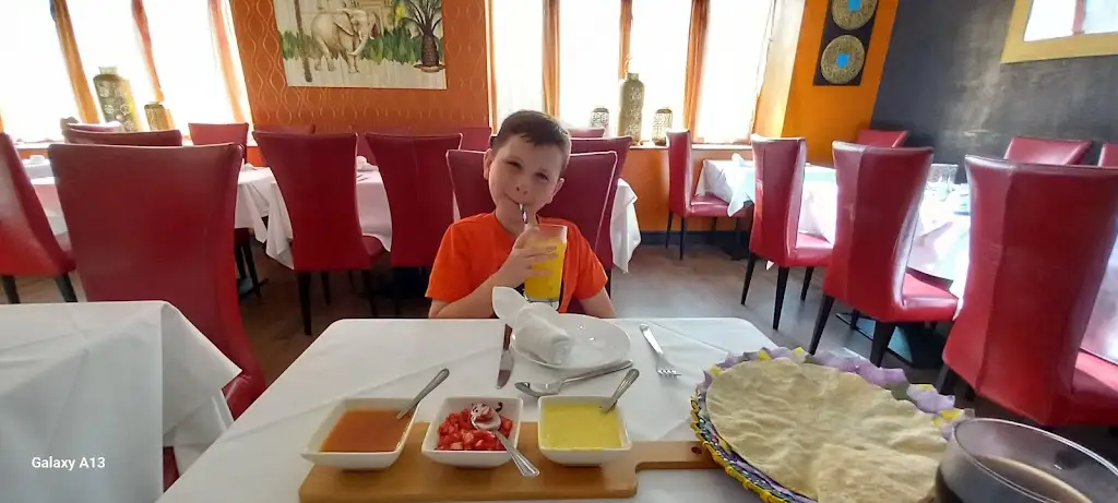 George Joseph_Nawabi Voj_Newtonhill_review